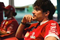 Leclerc reageert op teamorders aan Hamilton: 'Regels waar we ons aan moeten houden'