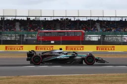 Russells 'racebrein' krijgt meer kritiek: 'Hij heeft daar echt hulp bij nodig'