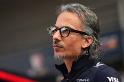 Mekies verklaart tijdsverlies van Verstappen: 'Deden we met het oog op de race'