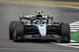 Mercedes snapt het niet meer: ‘We moeten terug naar een baseline waar de auto normaal werkt’