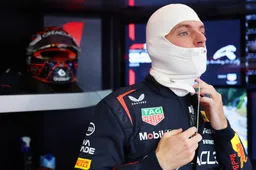 Verstappen niet verrast door gat van halve seconde: 'Denk niet dat dat veel uit gaat maken'