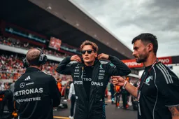 Russell heeft mening over naleven van reglement door Leclerc: 'Hij zal je dat niet zeggen'