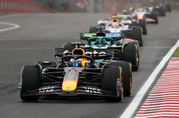 Druk op Red Bull neemt toe: 'Dan gaan ze Verstappen echt niet nog drie jaar aan zijn contract houden'