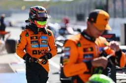 Ziggo-analisten lachen om opmerking brutale fan aan Norris: 'Sloeg een hole-in-one waarschijnlijk'