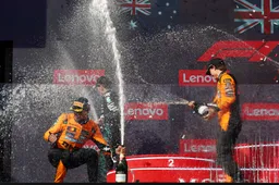 Steiner ziet duidelijk verschil tussen Red Bull, Mercedes en McLaren: 'Maakt het boeiend'