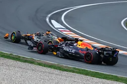 Laatste herstart verbaast Van Haren: 'Verstappen kon Piastri niet aanvallen'