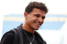 Norris reageert droog richting media: 'Dan zou ik nu wereldkampioen kunnen zijn'