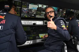 Mekies ziet cruciaal voordeel voor Verstappen in titelstrijd: 'Dit is geweldig nieuws!'