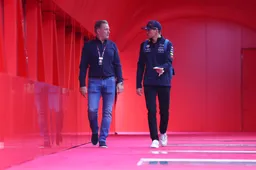Plooij lacht om advies van Jos Verstappen: 'In het belang van team Verstappen'