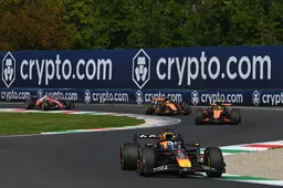 Schumacher waarschuwt McLaren over strijd met Verstappen: 'Daar kan het moeilijk worden'