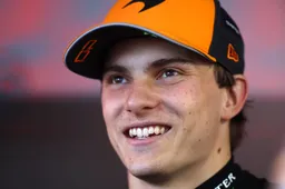 Piastri gaat wissel aankaarten bij McLaren: 'Het is iets wat we zeker zullen bespreken'