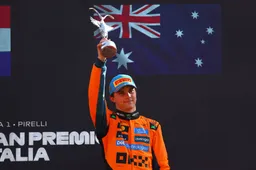 Danner moet lachen om teamorders McLaren: 'Grenst aan absurditeit'