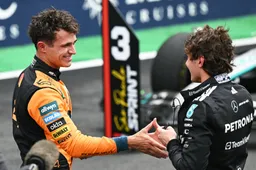 Groot gat tussen Antonelli en Russell, Verstappen heeft weer sessie vol problemen