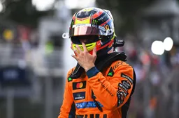 Van der Garde staat perplex na oliedomme actie van titelkandidaat: 'Niet heel slim'