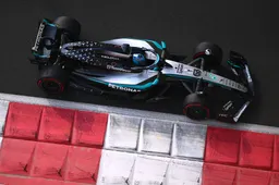 Oud-ontwerper Anderson toch kritisch op Mercedes: 'Een team met zoveel kennis deed dat niet snel genoeg'