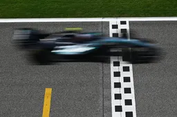 Patrese vindt regelwijziging totaal onnodig: 'Hij zegt dat Red Bull de beste motor zal hebben'