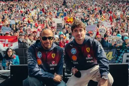 Hamilton lijkt inside info nog niet met Ferrari gedeeld te hebben: 'Ik weet hoe ze werken'