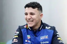 Hadjar bezwijkt niet onder de druk bij Red Bull: "Als ik mezelf maar niet teleurstel"