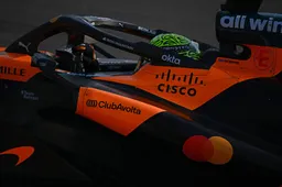 McLaren onthult reden voor fiasco in China: 'Dat is ongekend toevallig'