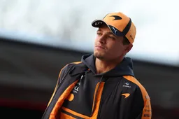 Norris ziet flinke verbetering bij McLaren in China: 'Dit circuit verhuld een hoop van onze problemen'