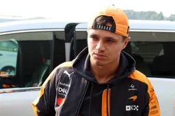 Norris de mond gesnoerd in bizar interview, management grijpt in: "Verstappen is de beste persoon ooit"