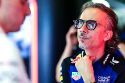 Red Bull geeft update over fysieke gesteldheid van Verstappen en reden voor de crash