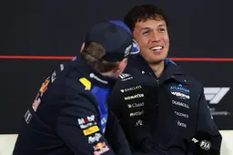 Ondertussen in F1 | Albon neemt felicitaties in ontvangst, onder meer van Verstappen
