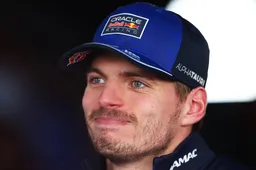 Ondertussen in F1 | De Speld haakt geniaal in op dramatisch seizoen Verstappen en Red Bull