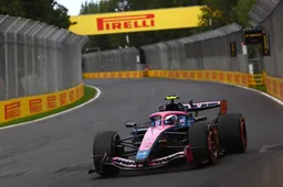 Ondertussen in F1 | Ongelooflijke reactie van Colapinto voorkomt enorme crash