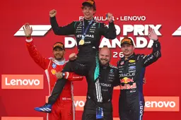Schumacher waarschuwt Mercedes: "Er zijn grote problemen met de betrouwbaarheid"