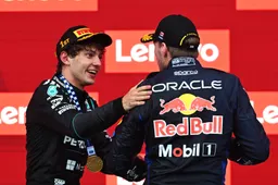 Räikkönen lyrisch over 'fenomeen' Verstappen en naamgenoot: "Daaraan zie je dat hij erin gelooft"