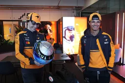Ondertussen in F1 | Lego-gekte bij McLaren: minihelmen en miniversies van Norris en Piastri