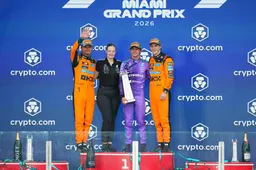 Mercedes boezemt andere teams angst in: "Daar gaan we nu achter komen"