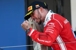 Hamilton is terug, maar eerst moet hij langs Antonelli én de Verstappen-meetlat
