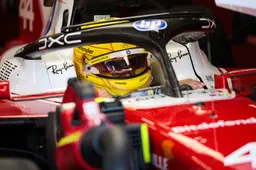 Ondertussen in F1 | Hamilton crasht en bezorgt Ferrari race tegen de klok