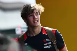 Bearman leert van wielerkampioen Pogačar: "Hij begrijpt wat anderen niet kunnen begrijpen"