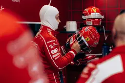 Ondertussen in F1 | Zware crash van Leclerc zorgt voor rode vlag