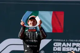 Antonelli verbaasd na Verstappen-actie in Madrid: "Ik was een beetje in de war"