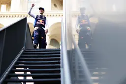 Mol waarschuwt alle coureurs: "Een getergde Verstappen wil je niet in de wedstrijd hebben"