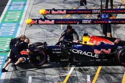 Windsor trekt harde conclusie na Ferrari-drama: "Lewis had derde moeten worden"