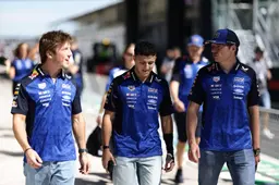 Doornbos duidelijk over teamgenoot Verstappen: "Hij blijft tot 2031 de nummer twee"