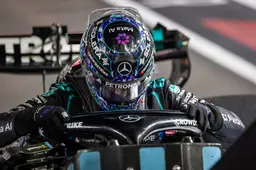 Russell geeft een cadeautje aan Verstappen: "Dit was een grote fout van mij"