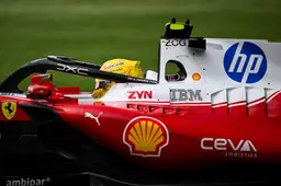 Hamilton stunt met poleposition, Verstappen raakt afgeleid door Norris