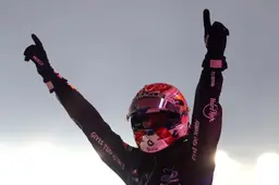 Red Bull met ultiem compliment voor Verstappen: "Een uitzonderlijke hoeveelheid magie"