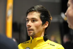 Roglic; 'Fenomeen', maar vooral 'een leuke gozer': 'Soms zelfs te beleefd'