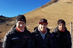 Dumoulin krijgt gelukswensen van Wellens: 'Hoop dat hij de Giro wint'