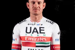 Kristoff wint massasprint, eerste leiderstrui in Ronde van Oman is voor hem