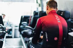 Nabeschouwing: 'Kan me niet voorstellen dat Froome bij andere ploeg gaat rijden'