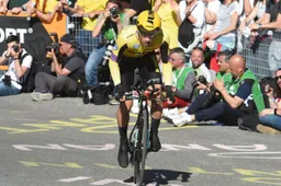 Starttijden tijdrit Giro: Klassementsmannen, favorieten en Nederlanders