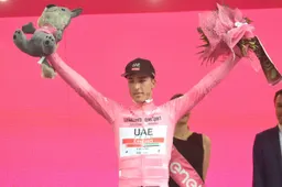 Team Corratec moet kopman Tivani missen in Giro d'Italia; Dalla Valle aangewezen sprinter, ex-roze trui Conti ook mee